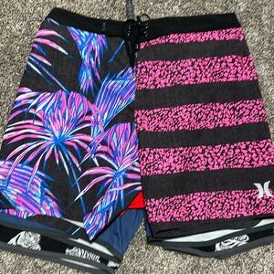 Men’s Hurley Board Shorts *33